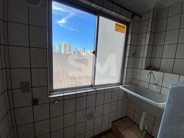 Apartamento 1 quarto e 1 banheiro, para alugar, no bairro Centro em Chapecó