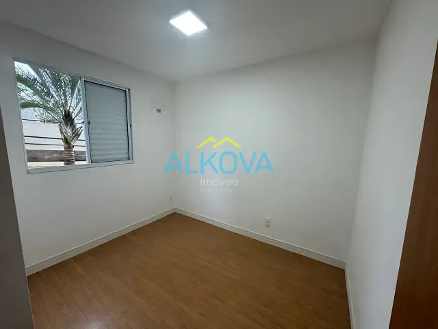Apartamento 2 quartos e 1 banheiro, à venda, no bairro Bom Retiro em São José dos Campos
