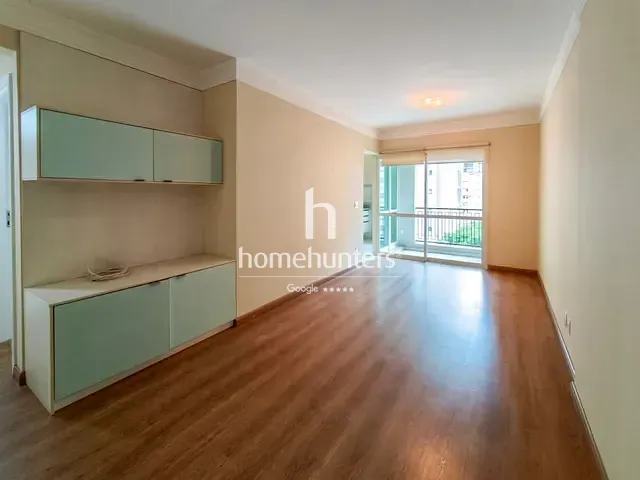 Apartamento 2 quartos e 2 banheiros, para alugar, no bairro Cambuí em Campinas