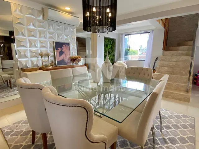 Apartamento com 215m² 3 quartos e 3 banheiros, à venda, no bairro Centro em Chapecó