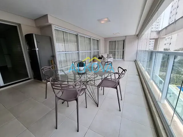 Apartamento 4 quartos e 4 banheiros, à venda, no bairro Jardim das Colinas em São José dos Campos