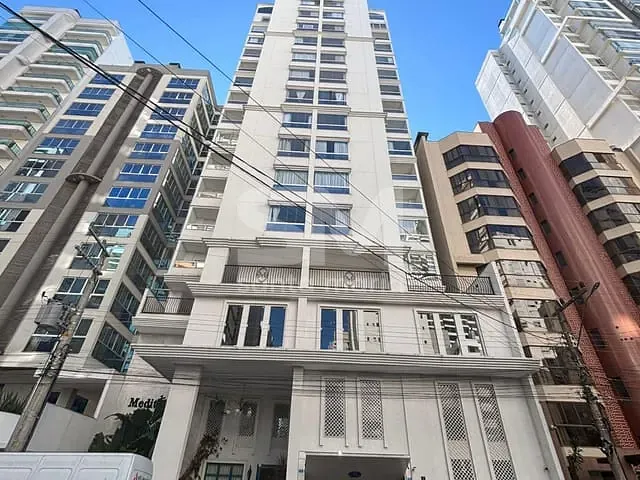 Apartamento com 145m² 3 quartos e 2 banheiros, à venda, no bairro Centro em Chapecó