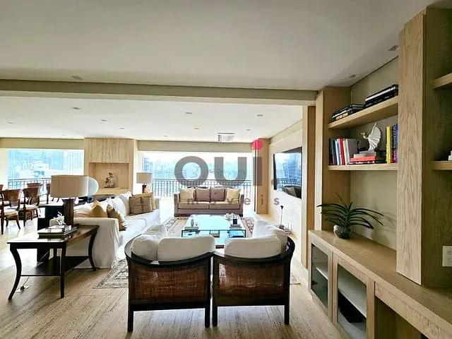 Cobertura / Penthouse 4 quartos e 6 banheiros, à venda, no bairro Vila Nova Conceição em São Paulo
