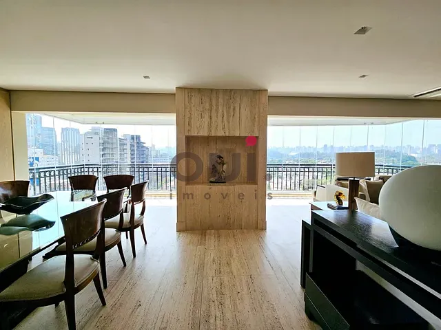 Cobertura / Penthouse 4 quartos e 6 banheiros, à venda, no bairro Vila Nova Conceição em São Paulo