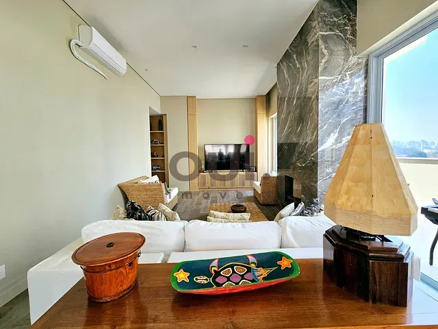 Cobertura / Penthouse 4 quartos e 6 banheiros, à venda, no bairro Vila Nova Conceição em São Paulo