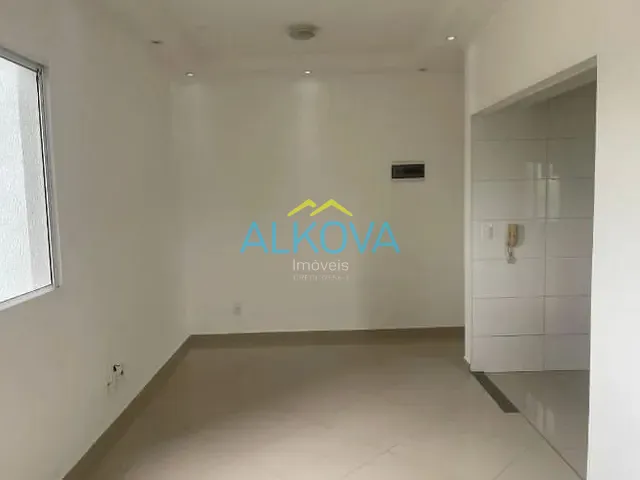 Apartamento 2 quartos e 1 banheiro, à venda, no bairro Jardim Paraíso em Jacareí