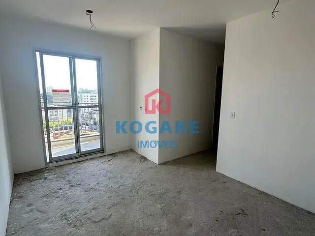 Apartamento 2 quartos e 1 banheiro, à venda, no bairro Jardim Oriente em São José dos Campos