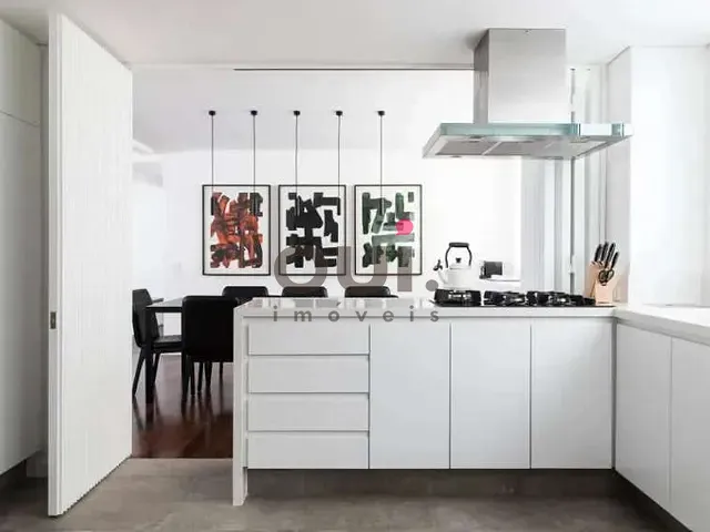 Apartamento 3 quartos e 3 banheiros, à venda, no bairro Jardim Paulista em São Paulo