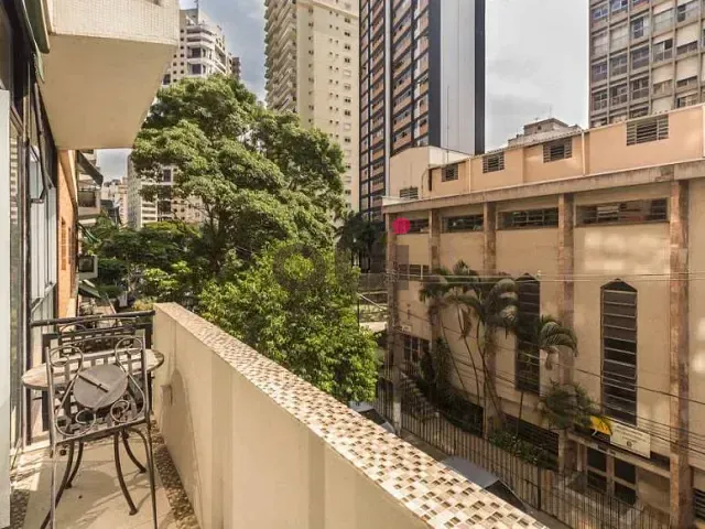 Apartamento 3 quartos e 2 banheiros, à venda ou para alugar, no bairro Itaim Bibi em São Paulo
