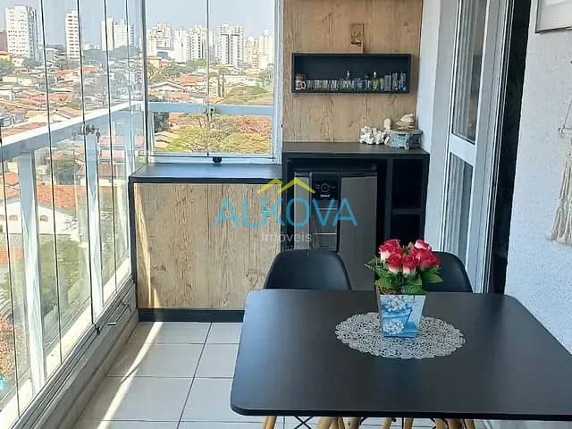 Apartamento 3 quartos e 2 banheiros, à venda, no bairro Parque Industrial em São José dos Campos