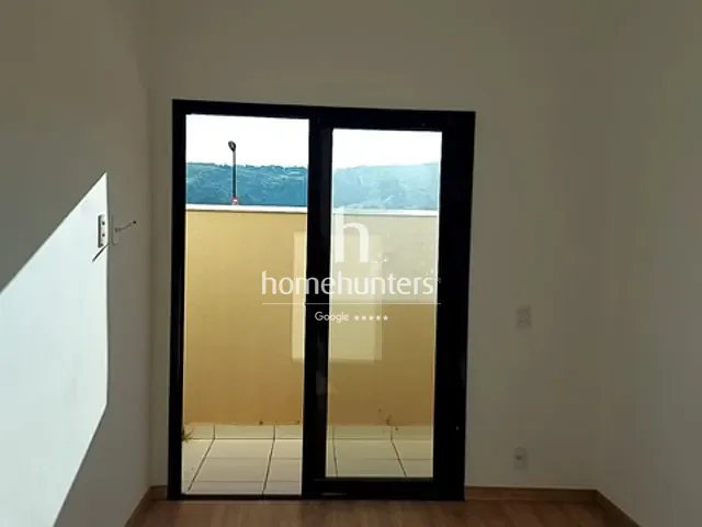 Apartamento 2 quartos e 2 banheiros, à venda, no bairro Ortizes em Valinhos