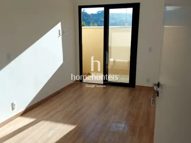Apartamento 2 quartos e 2 banheiros, à venda, no bairro Ortizes em Valinhos