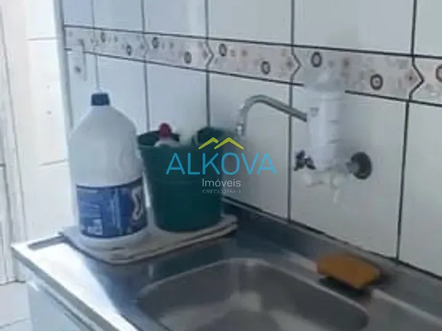 Apartamento 2 quartos e 1 banheiro, à venda, no bairro Parque Industrial em São José dos Campos