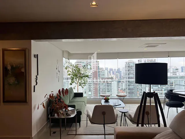 Apartamento com 138m² 2 quartos e 2 banheiros, à venda, no bairro Brooklin Paulista em São Paulo