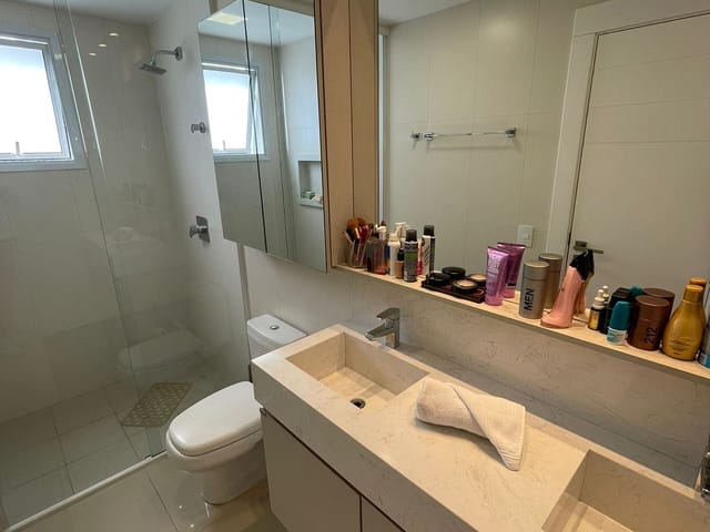 Apartamento com 183m² 3 quartos e 4 banheiros, à venda, no bairro Centro em Balneário Camboriú