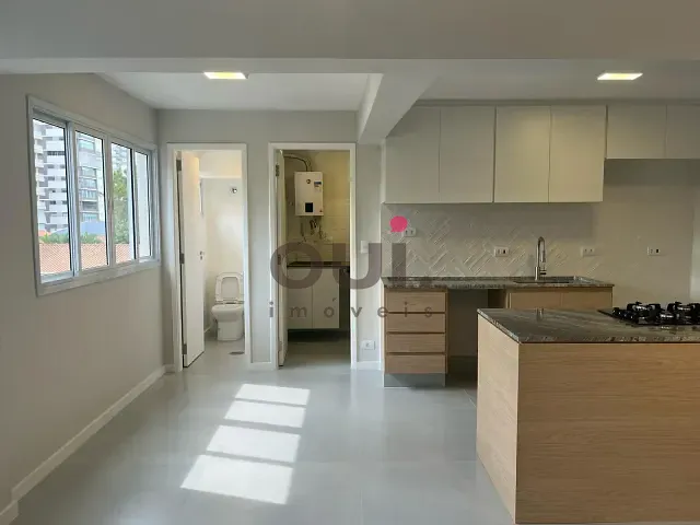 Apartamento 2 quartos e 2 banheiros, à venda, no bairro Moema em São Paulo