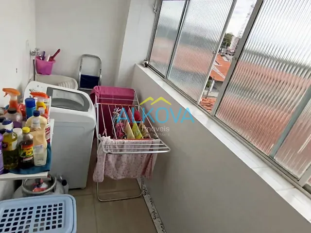Apartamento 2 quartos e 1 banheiro, à venda, no bairro Jardim Topázio em São José dos Campos