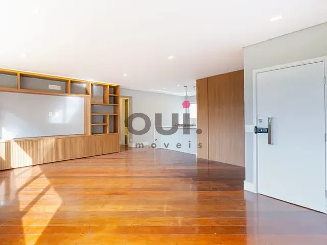 Apartamento 2 quartos e 2 banheiros, à venda, no bairro Itaim Bibi em São Paulo