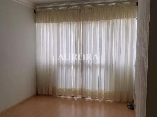 Apartamento com 104m² 3 quartos e 3 banheiros, à venda, no bairro Andrade em Londrina