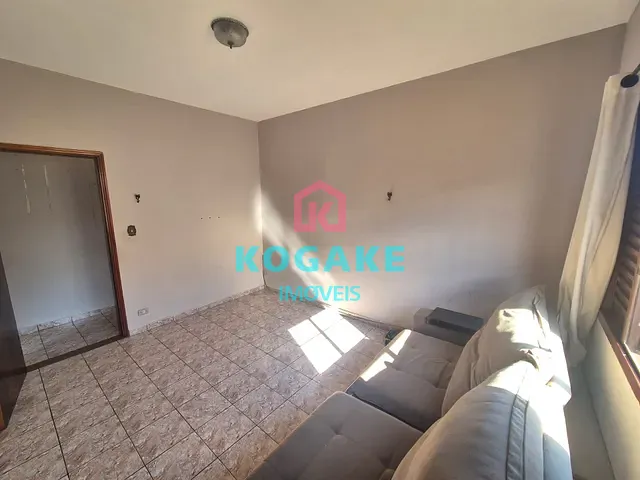 Apartamento 3 quartos e 1 banheiro, para alugar, no bairro Centro em São José dos Campos