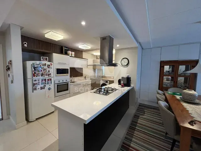 Apartamento com 167m² 3 quartos e 2 banheiros, à venda, no bairro Universitário em Chapecó