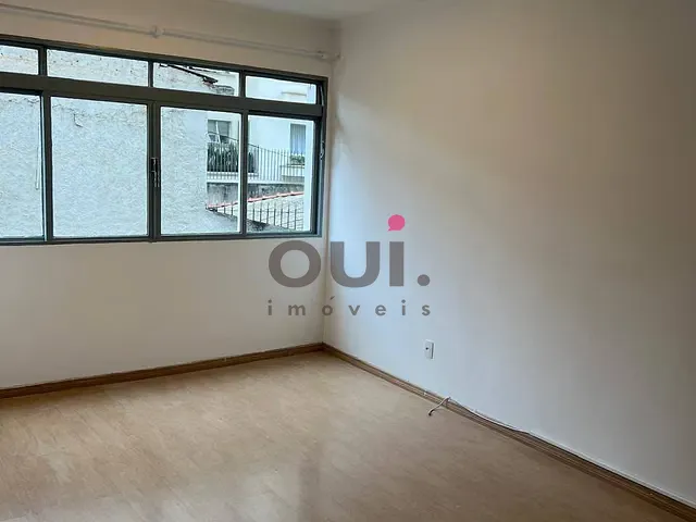 Apartamento 2 quartos e 1 banheiro, à venda, no bairro Itaim Bibi em São Paulo