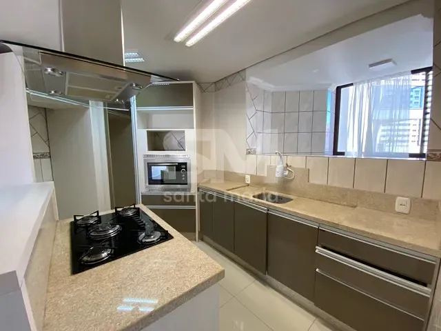Apartamento 3 quartos e 2 banheiros, para alugar, no bairro Centro em Chapecó