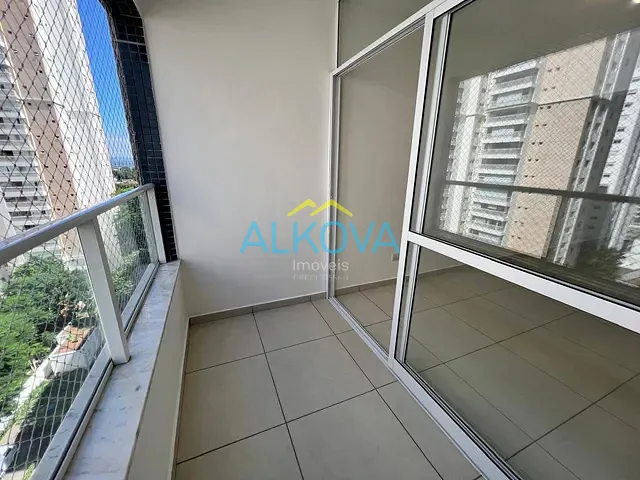 Apartamento 2 quartos e 2 banheiros, para alugar, no bairro Condomínio Royal Park em São José dos Campos
