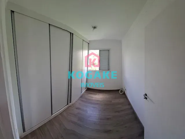 Apartamento 3 quartos e 2 banheiros, para alugar, no bairro Jardim Copacabana em São José dos Campos
