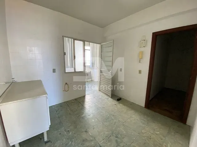 Apartamento 3 quartos e 1 banheiro, para alugar, no bairro Centro em Chapecó