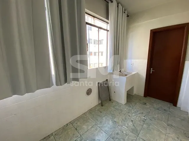 Apartamento 3 quartos e 1 banheiro, para alugar, no bairro Centro em Chapecó
