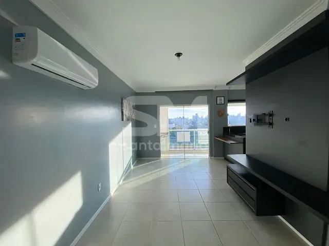 Apartamento 2 quartos e 1 banheiro, para alugar, no bairro Centro em Chapecó