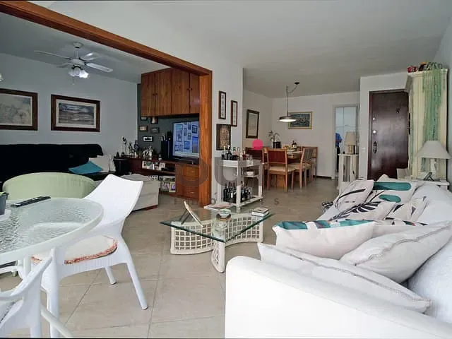 Apartamento 2 quartos e 3 banheiros, à venda, no bairro Vila Nova Conceição em São Paulo