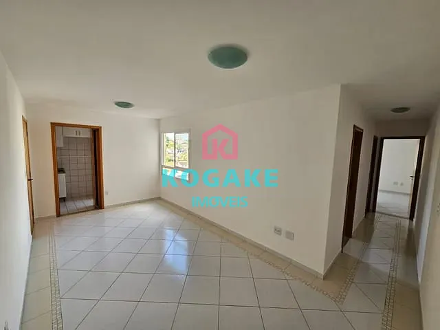 Apartamento 2 quartos e 1 banheiro, para alugar, no bairro Jardim das Colinas em São José dos Campos