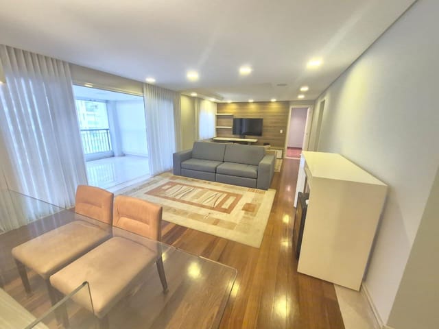 Apartamento com 170m² 3 quartos e 5 banheiros, para alugar, no bairro Jardim Vila Mariana em São Paulo