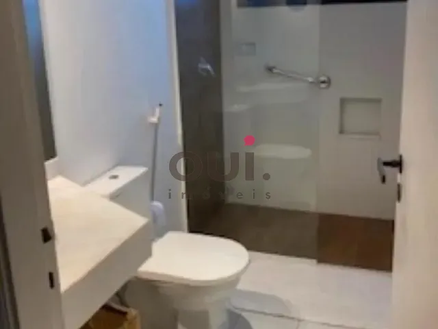Apartamento 1 quarto e 2 banheiros, para alugar, no bairro Itaim Bibi em São Paulo
