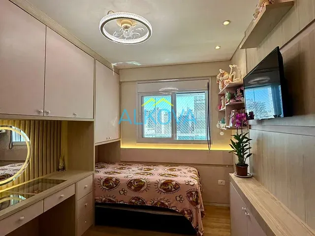 Apartamento 2 quartos e 2 banheiros, à venda, no bairro Vila Adyana em São José dos Campos