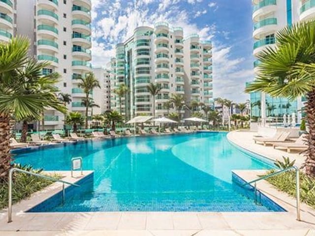 Apartamento com 160m² 3 quartos e 4 banheiros, à venda, no bairro Praia Brava de Itajaí em Itajaí