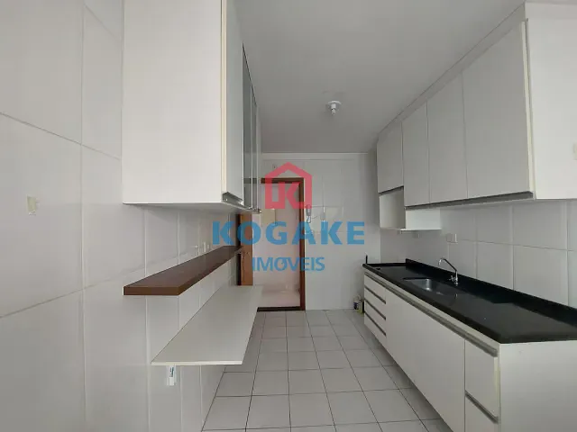 Apartamento 2 quartos e 2 banheiros, à venda, no bairro Jardim Satélite em São José dos Campos