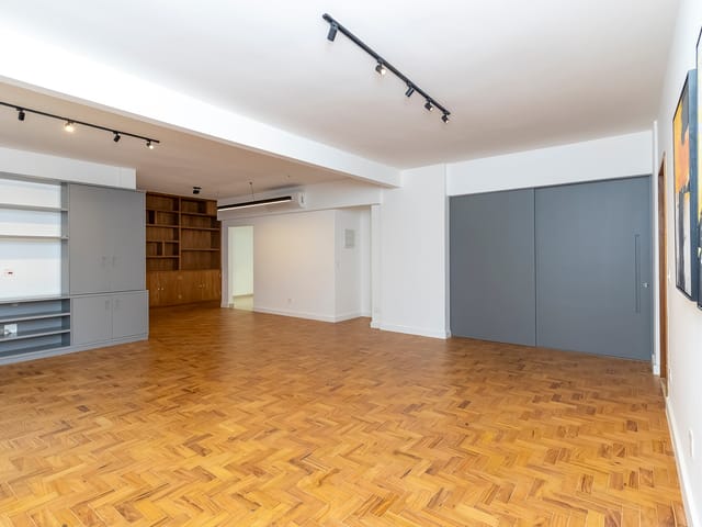 Apartamento com 190m² 3 quartos e 3 banheiros, à venda, no bairro Jardim Paulista em São Paulo
