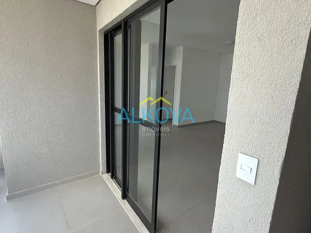 Apartamento 2 quartos e 2 banheiros, à venda, no bairro Jardim Satélite em São José dos Campos