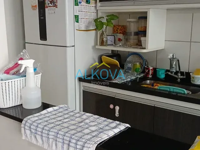 Apartamento 2 quartos e 1 banheiro, à venda, no bairro Parque Industrial em São José dos Campos