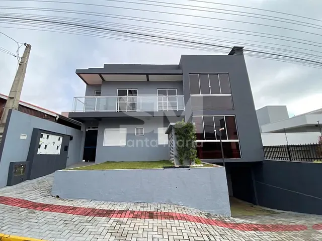 Apartamento 3 quartos e 2 banheiros, para alugar, no bairro Universitário em Chapecó