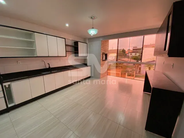 Apartamento 3 quartos e 2 banheiros, para alugar, no bairro Universitário em Chapecó