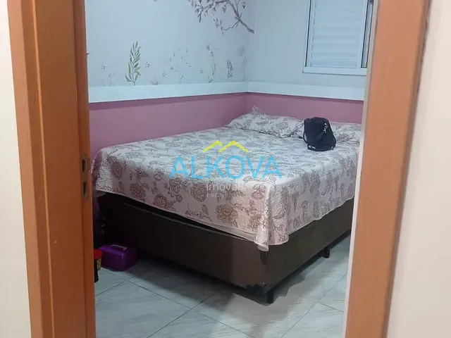 Apartamento 2 quartos e 1 banheiro, à venda, no bairro Jardim das Indústrias em São José dos Campos