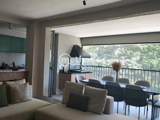 Apartamento com 139m² 3 quartos e 5 banheiros, à venda, no bairro Cambuí em Campinas