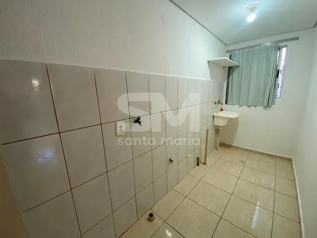 Apartamento 2 quartos e 1 banheiro, para alugar, no bairro Pinheirinho em Chapecó