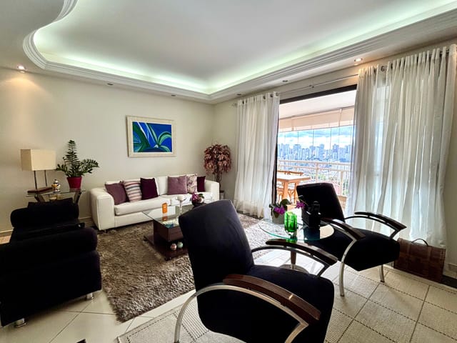 Apartamento com 180m² 4 quartos e 5 banheiros, à venda, no bairro Aclimação em São Paulo