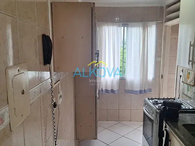 Apartamento 2 quartos e 1 banheiro, à venda, no bairro Parque Industrial em São José dos Campos
