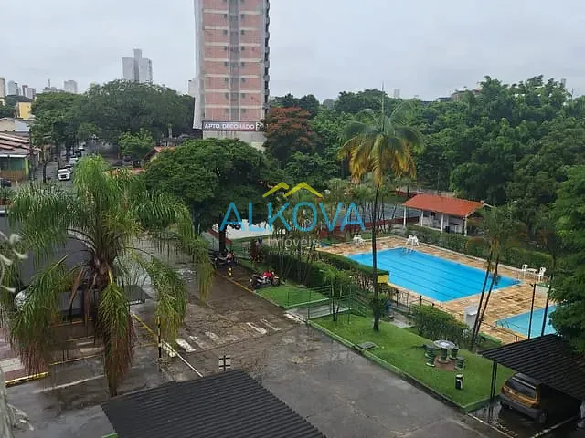 Apartamento 2 quartos e 1 banheiro, à venda, no bairro Parque Industrial em São José dos Campos